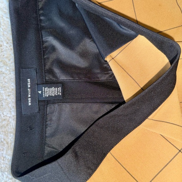 WHO WHAT WEAR size 4 dress pants - Picture 3 of 5